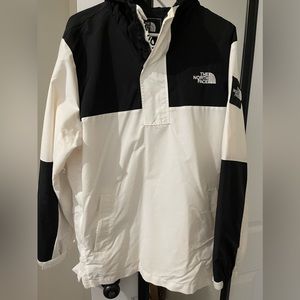 North face wind breaker jacket!